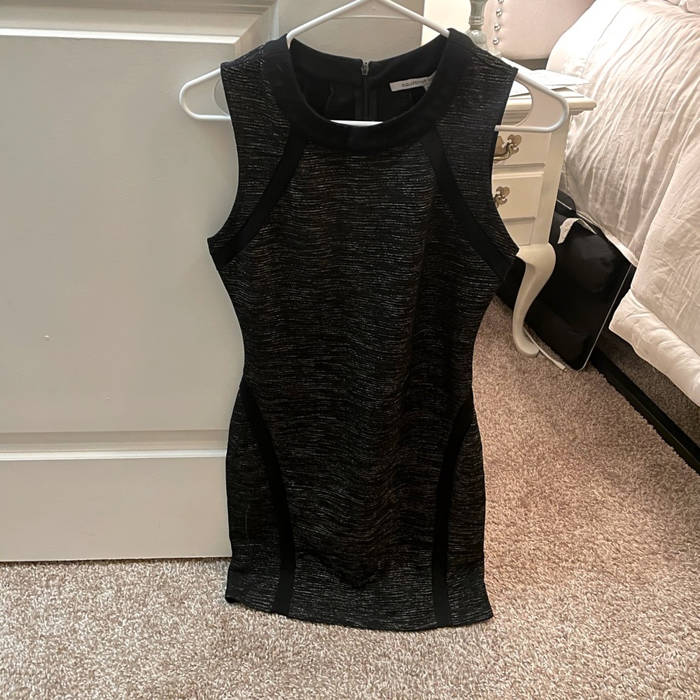 Medium bodycon black dress